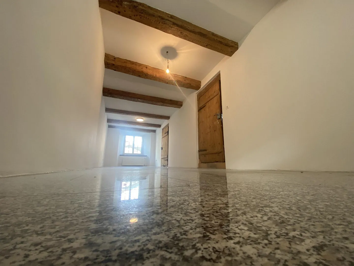 Special apartment for rent in the center of Mels - Photo 12 of 24