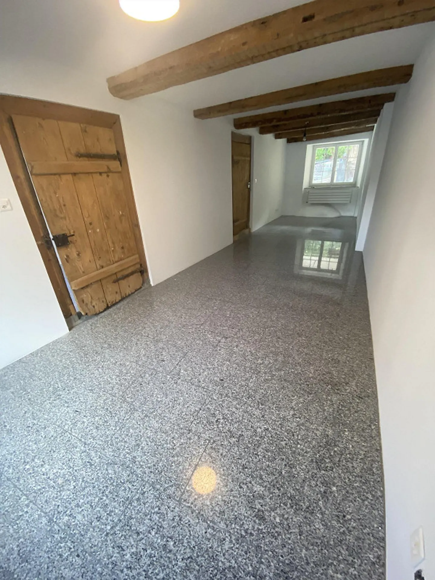 Special apartment for rent in the center of Mels - Photo 18 of 24