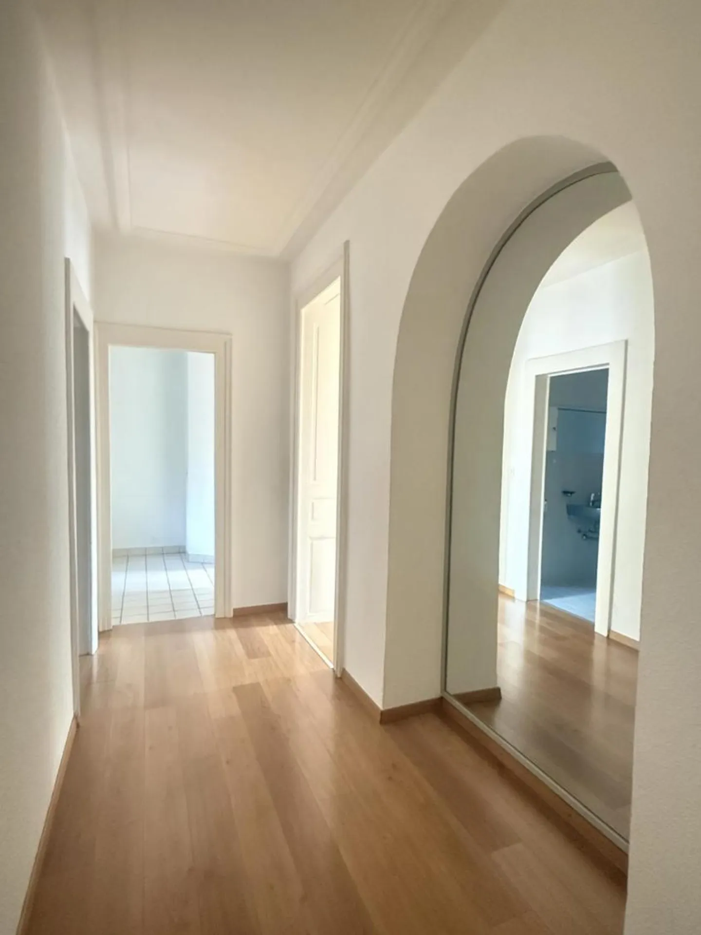 5,5-Zimmer-Wohnung im 1. Stock in Lausanne - für einen befristeten Zeitraum - Foto 1 von 8