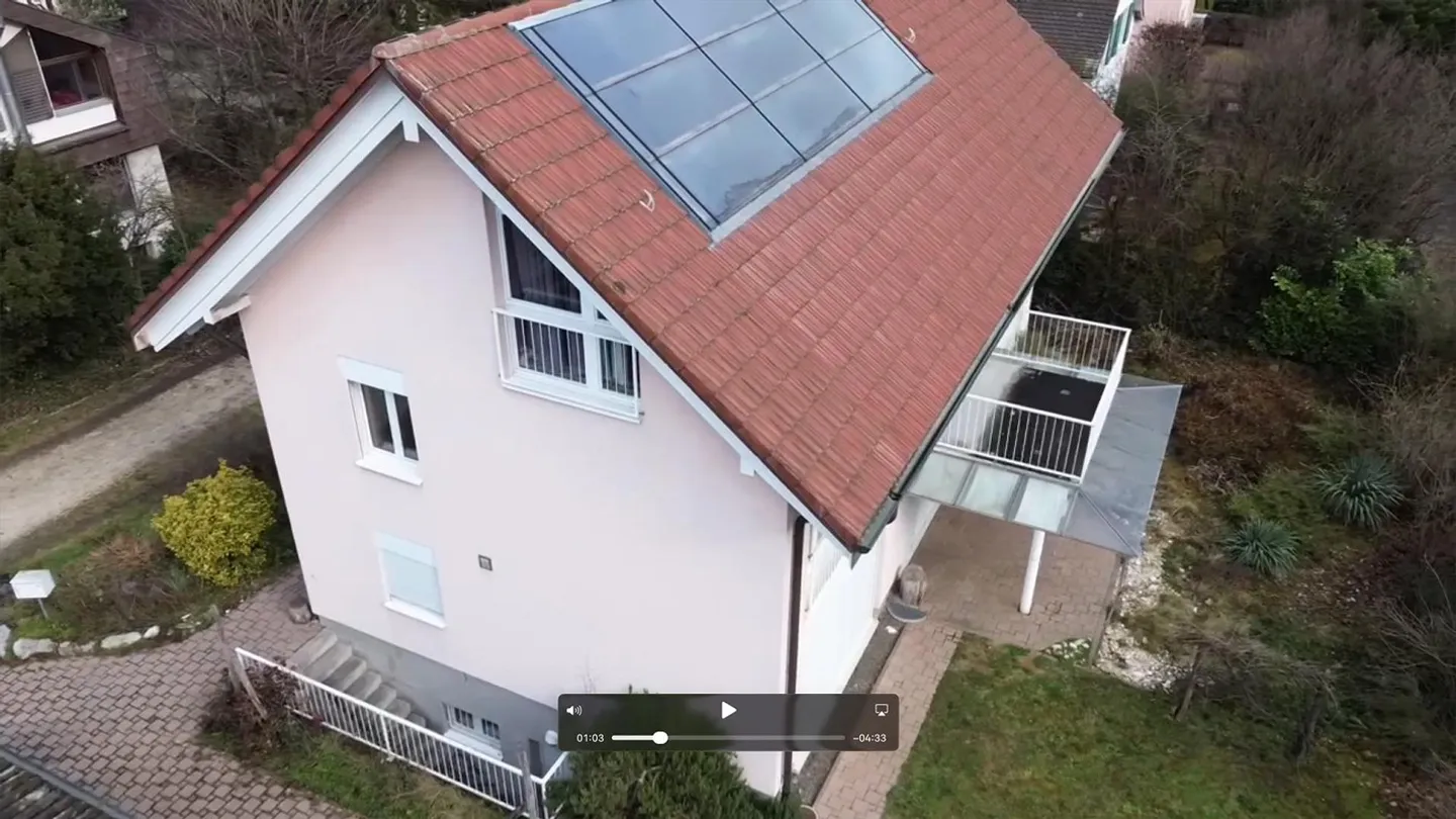 Casa unifamiliare di 7 locali in posizione ambita a Münchenstein - Foto 4 di 22