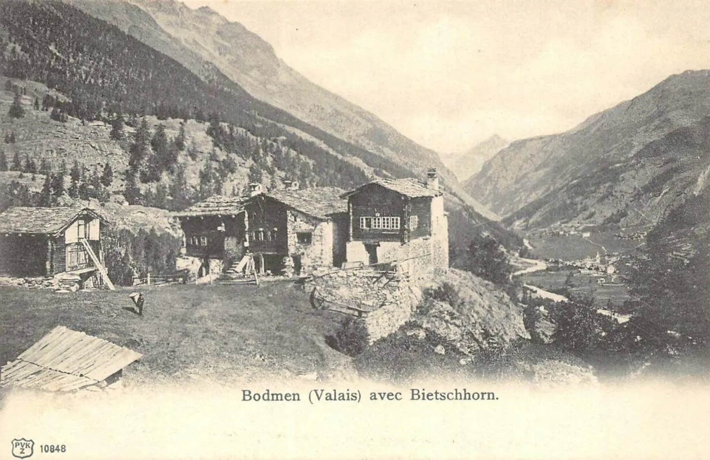 Rustic Walliser House in the hamlet of Bodmen in Saas-Fee. - Photo 22 of 22