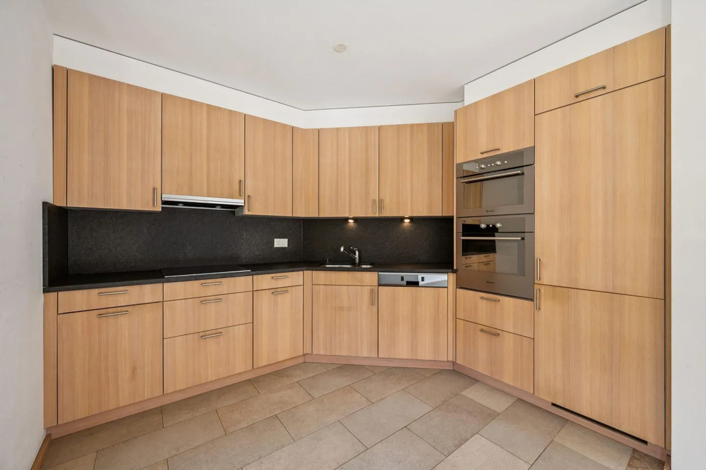 Elegante Wohnung mit Alpenblick - Foto 5 von 13
