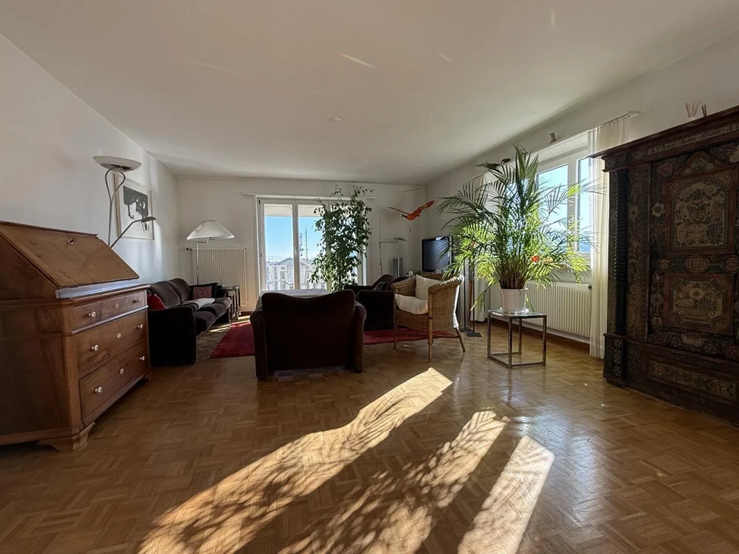 Con vista sul Munot: Casa unifamiliare in una posizione privilegiata a Neuhausen - Foto 6 di 19