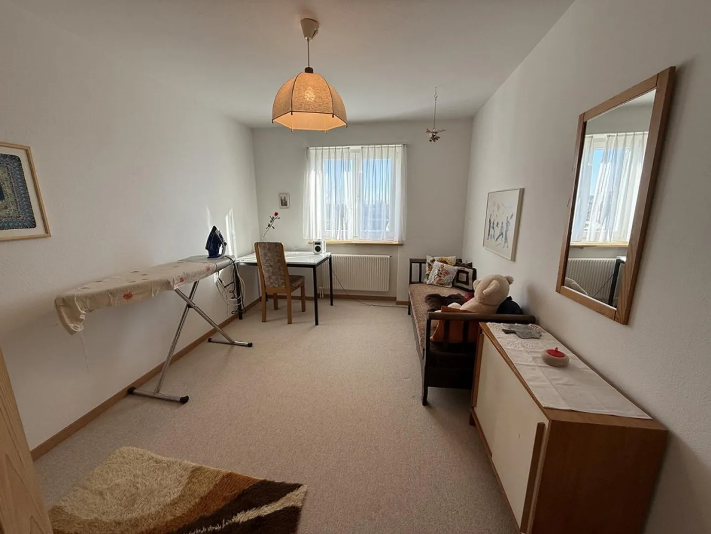 Con vista sul Munot: Casa unifamiliare in una posizione privilegiata a Neuhausen - Foto 9 di 19