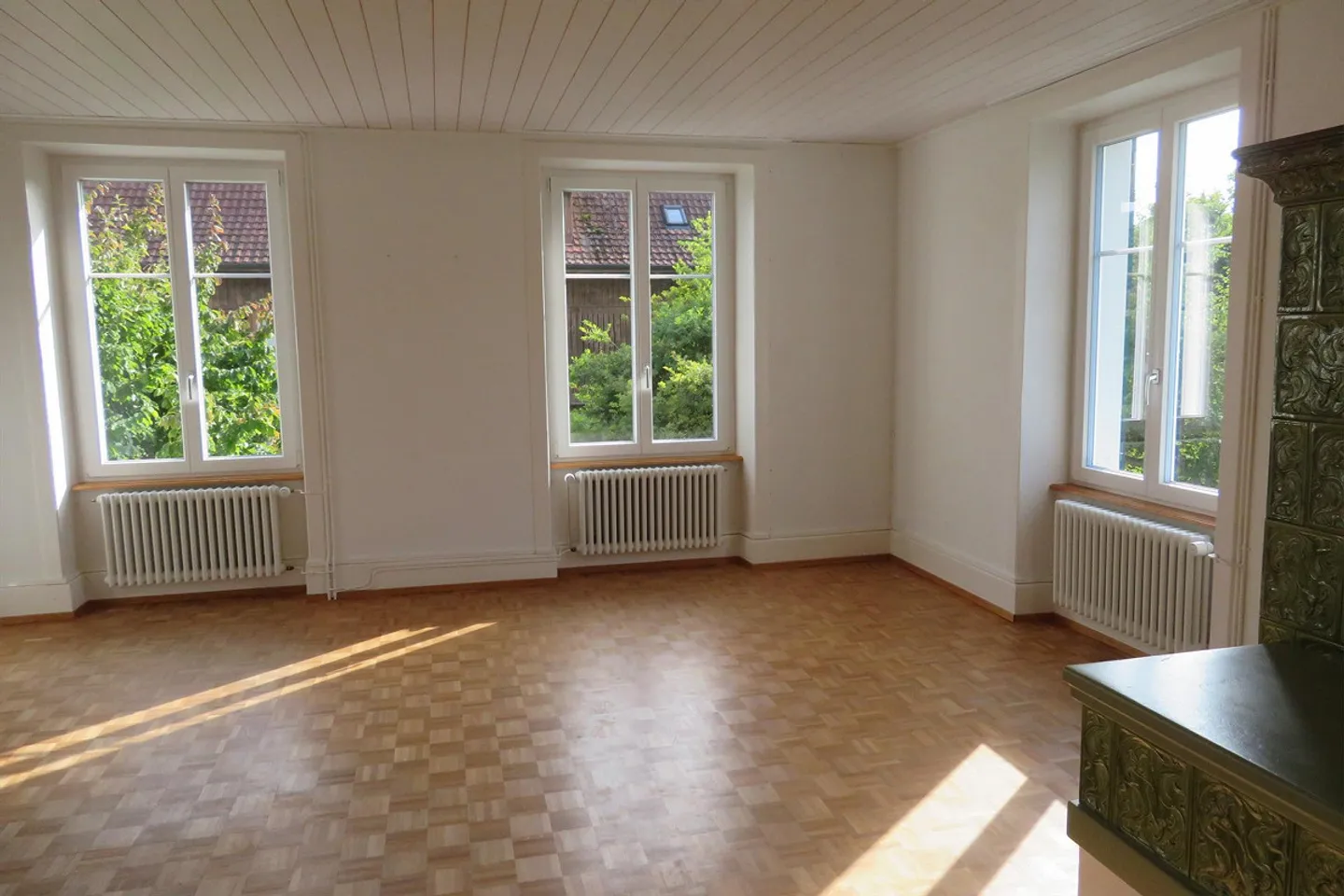 Appartamento 4 locali soleggiato, tranquillo e centralmente situato in affitto - Foto 7 di 15