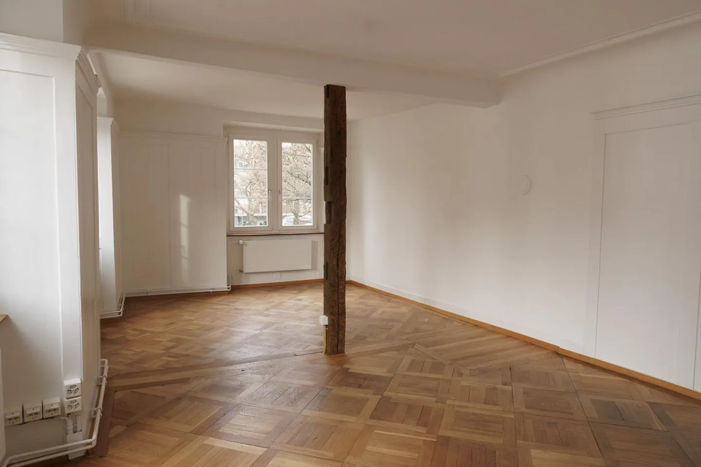 Bureau au cœur de la vieille ville de Schaffhouse - Photo 1 sur 4