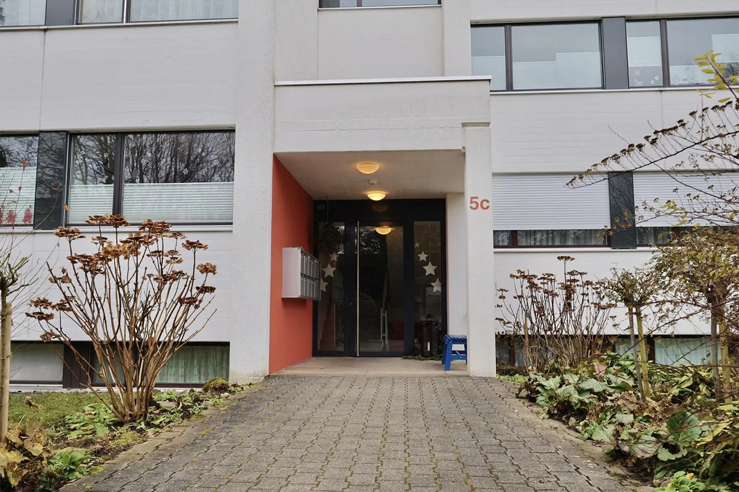 Exklusive 5.5-Zimmer Wohnung - Foto 2 von 30