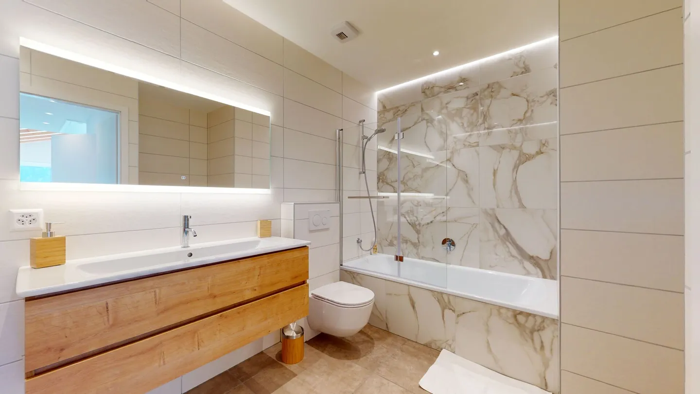 Panorama Penthouse - Photo 11 of 15