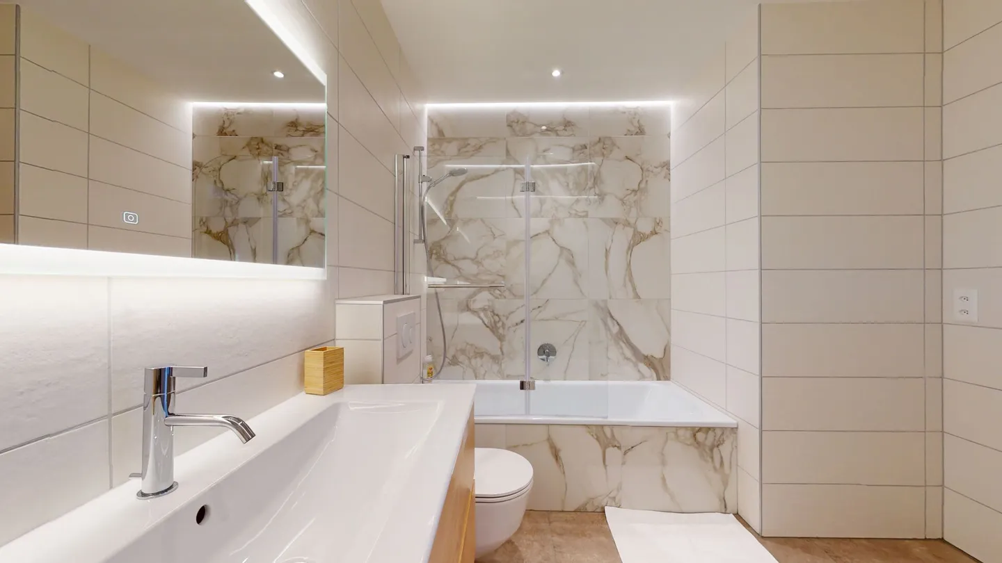 Panorama Penthouse - Photo 12 of 15