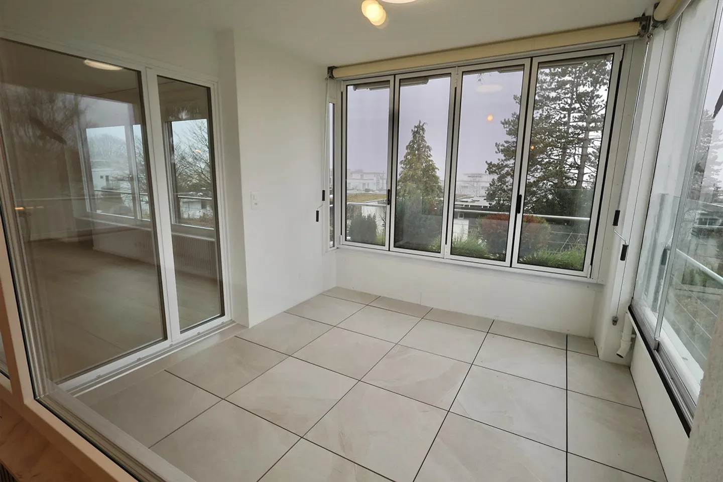 Exklusive 5.5-Zimmer Wohnung - Foto 9 von 30