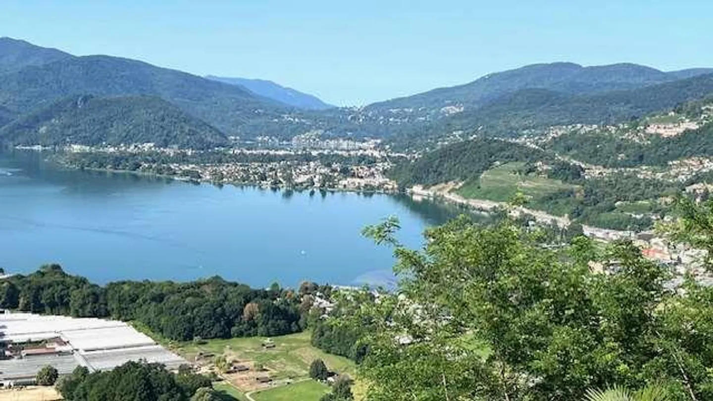 Lugano Muzzano Villa with breathtaking lake view, pool and beautiful terrace - Photo 1 of 10