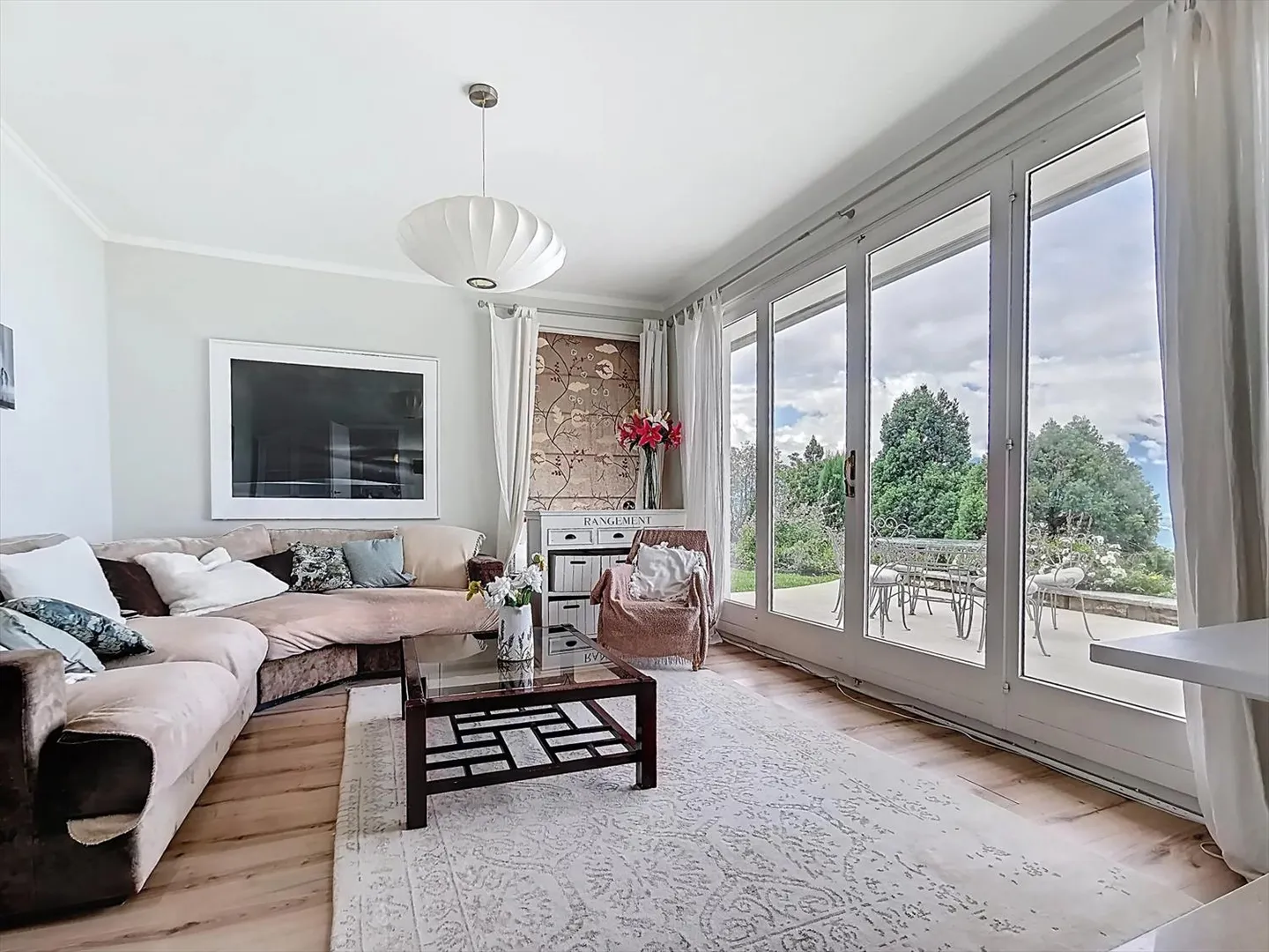 Magnifica villa indipendente con vista sul Lago di Ginevra! - Foto 8 di 13