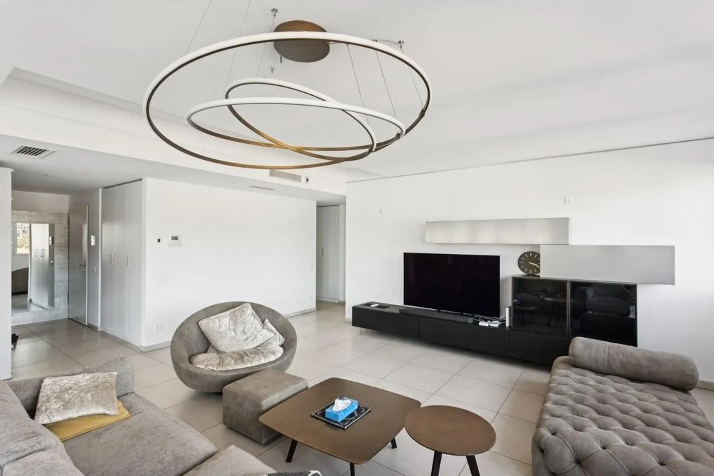 Helles Penthouse im Herzen von Paradiso - Foto 4 von 10