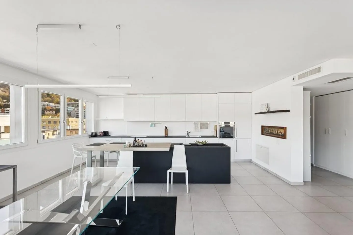 Helles Penthouse im Herzen von Paradiso - Foto 2 von 10