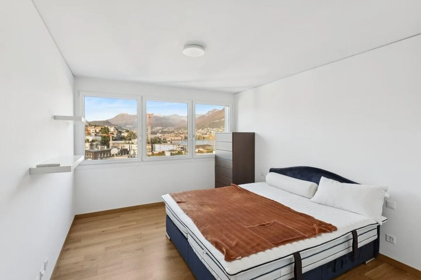 Helles Penthouse im Herzen von Paradiso - Foto 6 von 10