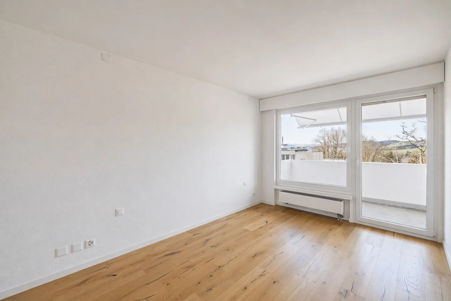 Vie intelligente - Appartement 2.5 pièces avec balcon et ascenseur - Photo 3 sur 11