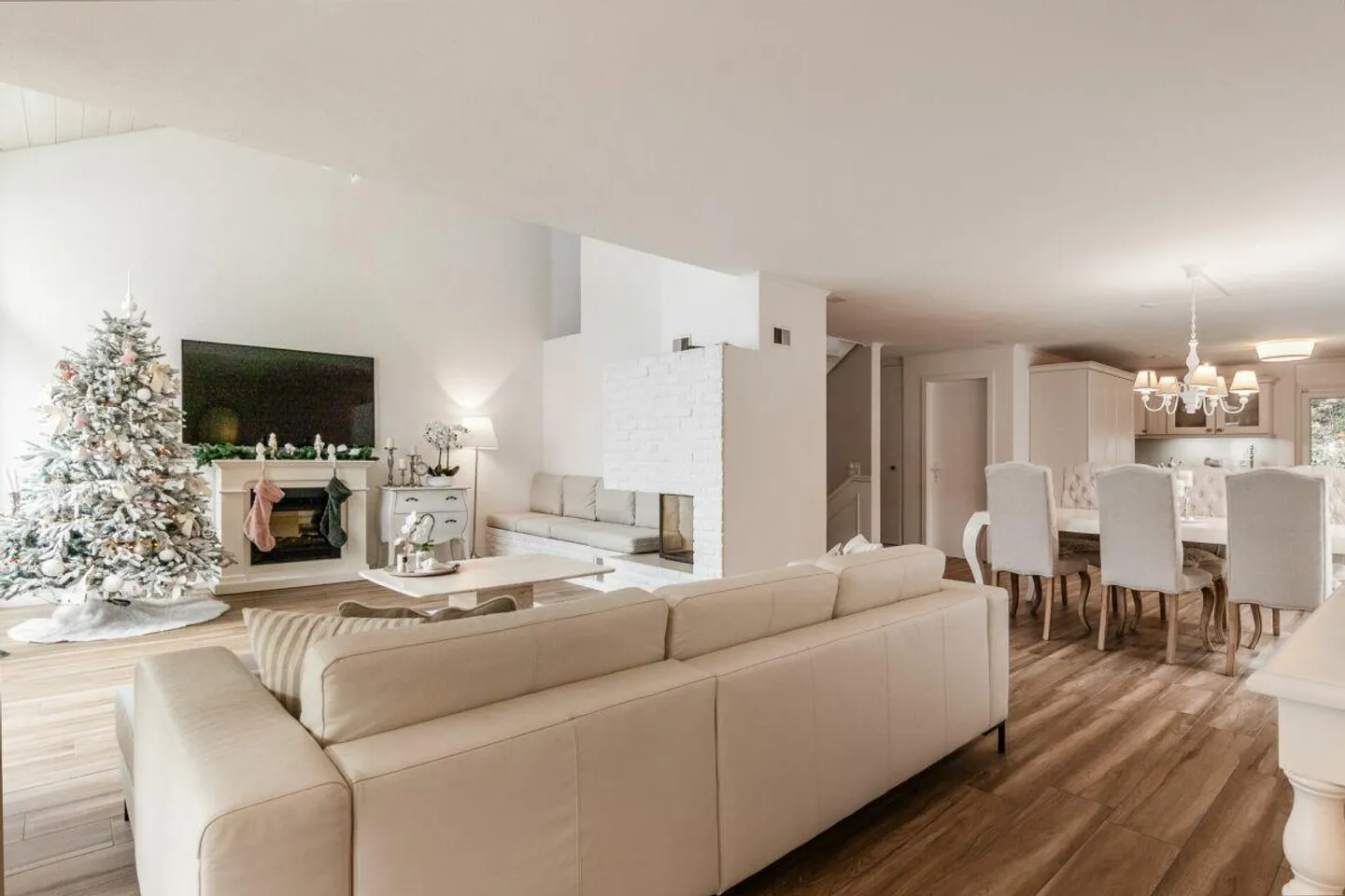 Gioiello residenziale esclusivo a Lyss - Foto 6 di 26