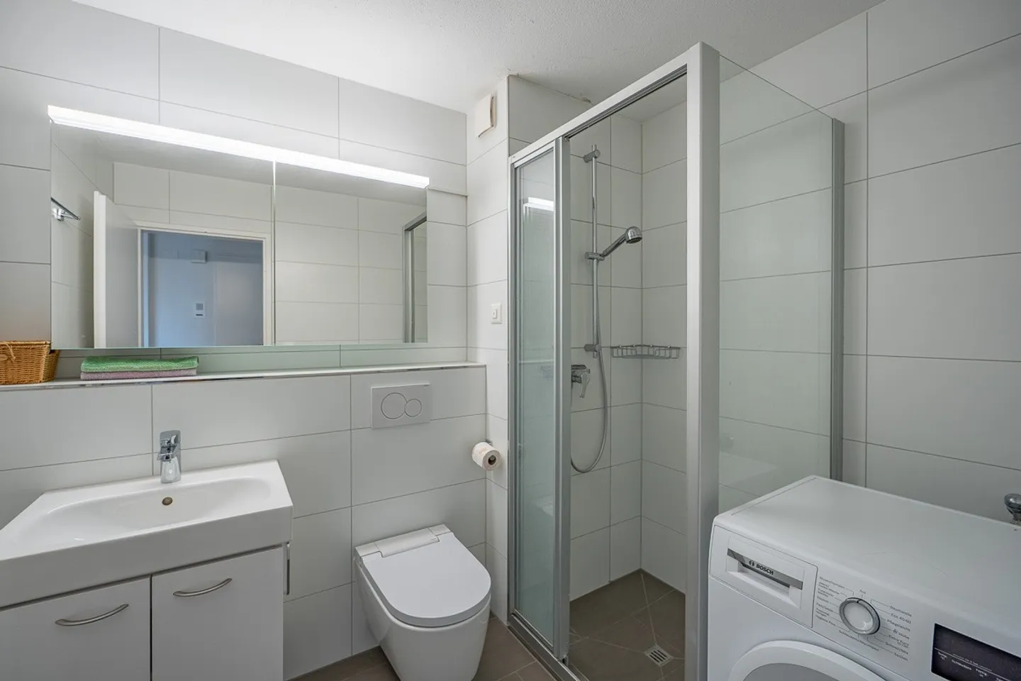 Vie intelligente - Appartement 2.5 pièces avec balcon et ascenseur - Photo 7 sur 11