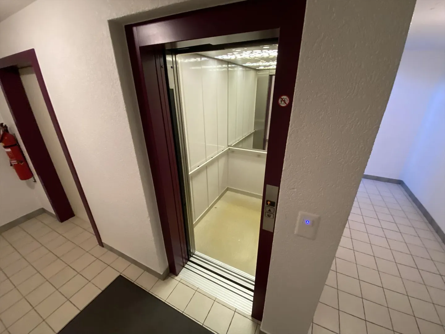 Penthouse - Photo 11 of 15