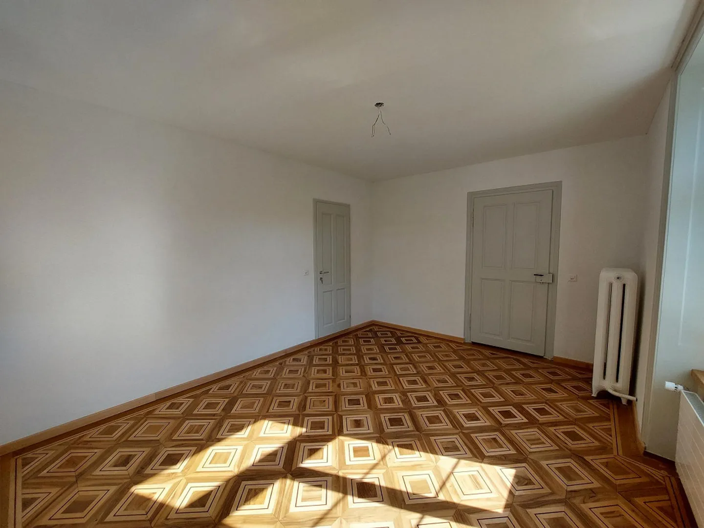 Attractive 2.5-room apartment available! - Photo 6 of 9