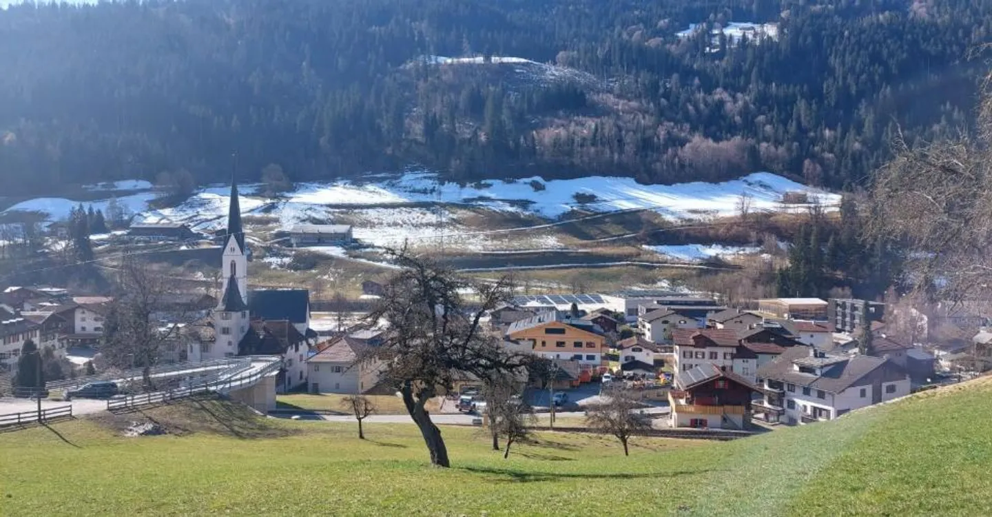 Attraktives Bauland in Küblis (Parzelle 467)  sonnige Lage mit Bergblick - Foto 1 di 6