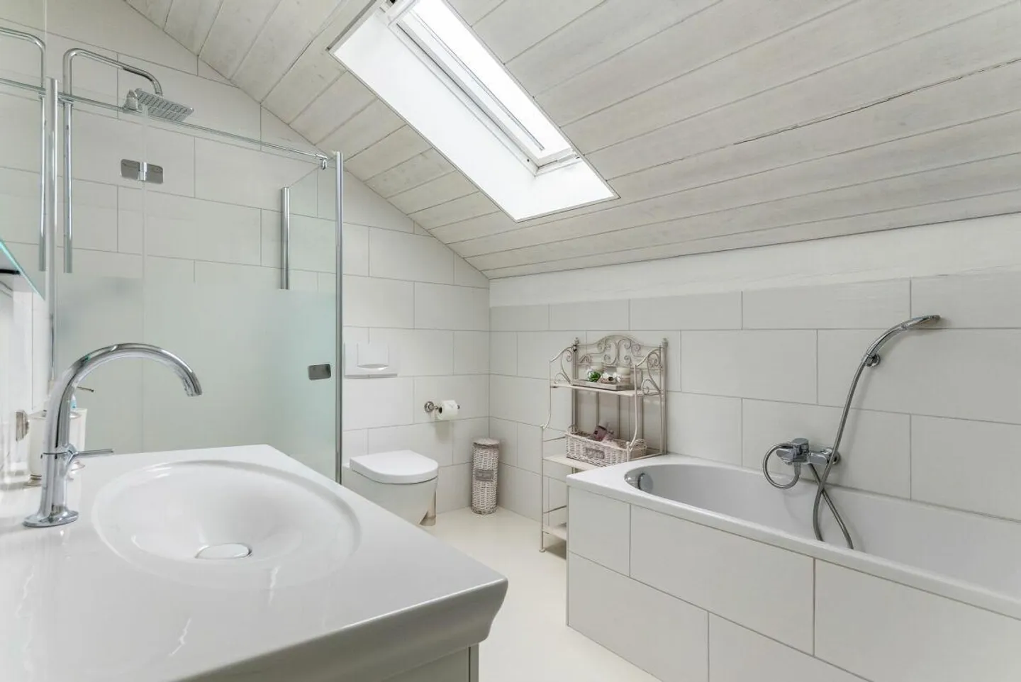 Gioiello residenziale esclusivo a Lyss - Foto 19 di 26