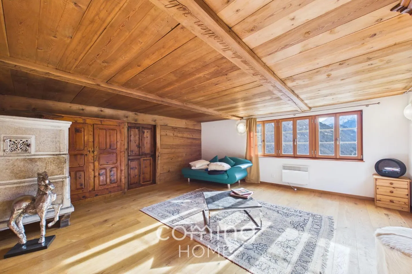 Spacious 3.5 Room Apartment in Chalet Style in Törbel - Sunny Slope with Mountain View - Photo 2 of 10