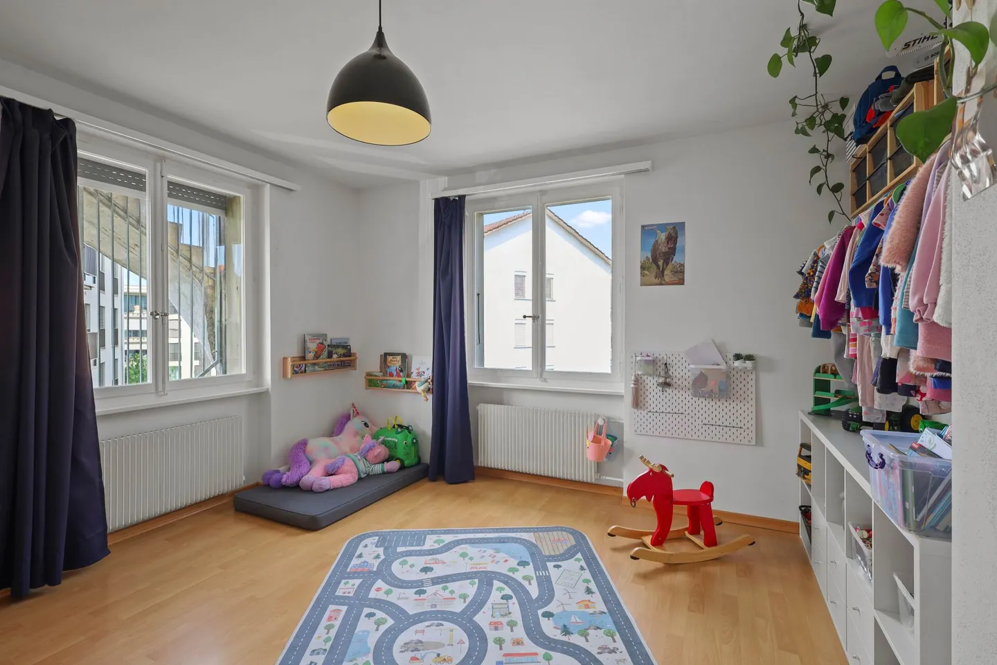 Two-family house: Plenty of space, plenty of potential - Photo 10 of 24