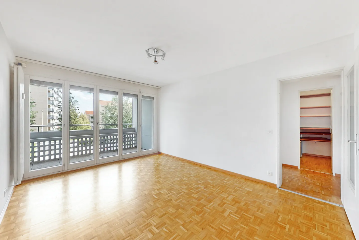 Ruhiges und grünes Viertel - Foto 2 von 12