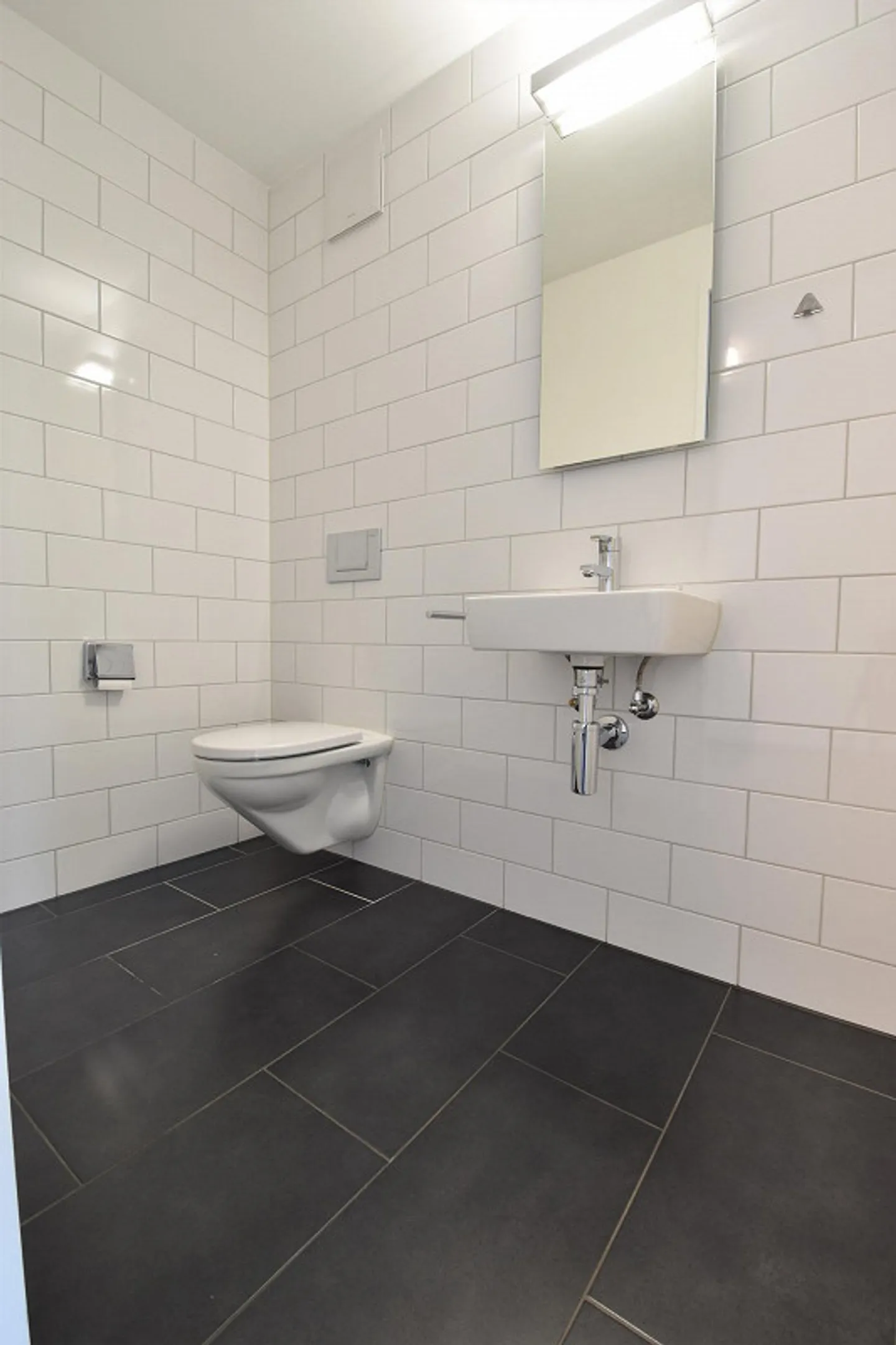 Einzigartige 4.5-Zimmer-Maisonettwohnung im Eigentumsstandart - Foto 3 von 13