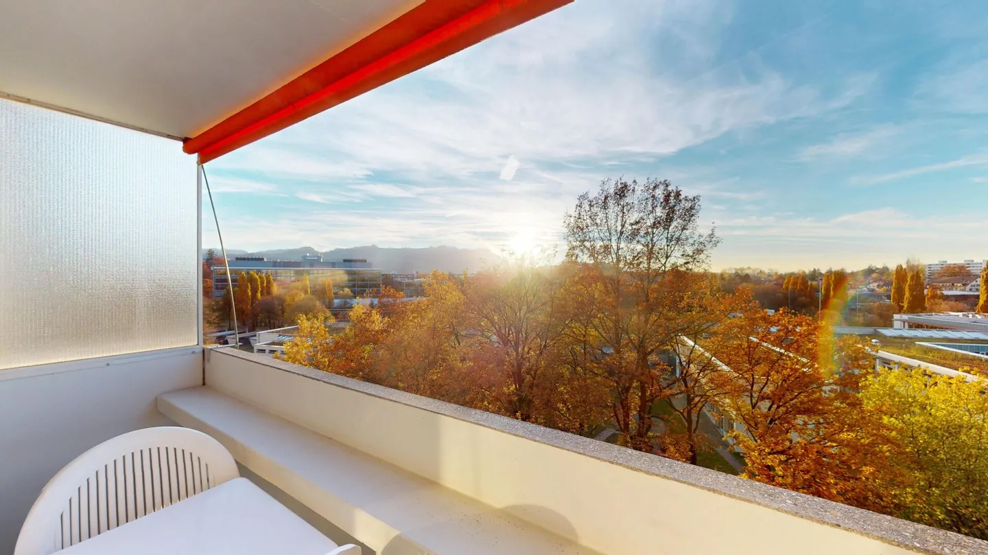 5½ Room Apartment with a View in a Family-Friendly Location - Photo 2 of 12