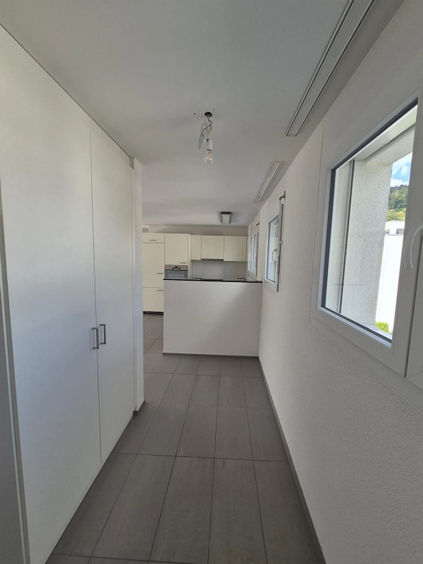 2½ Room Attic Apartment - Photo 7 of 11
