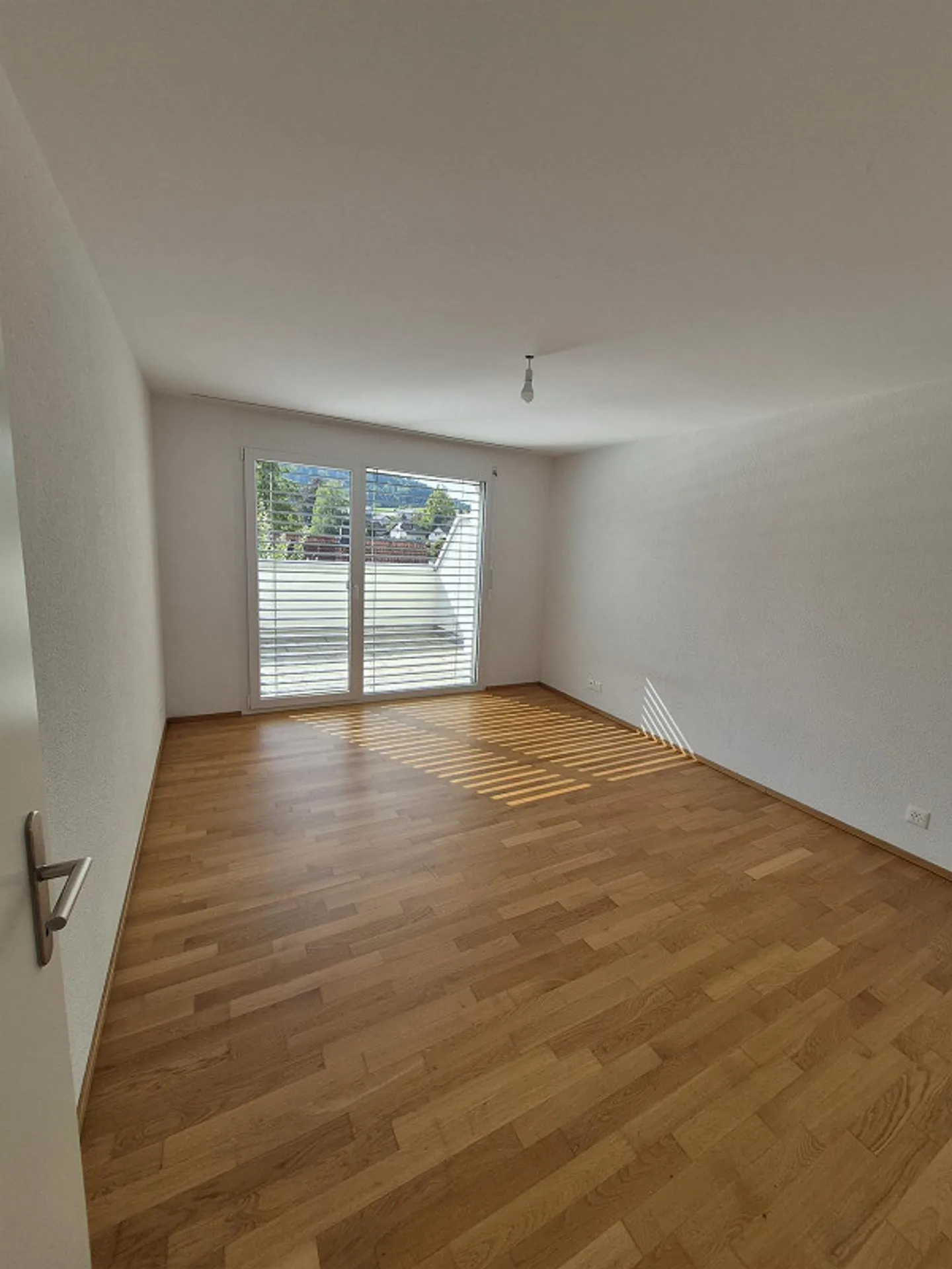 2½ Room Attic Apartment - Photo 8 of 11