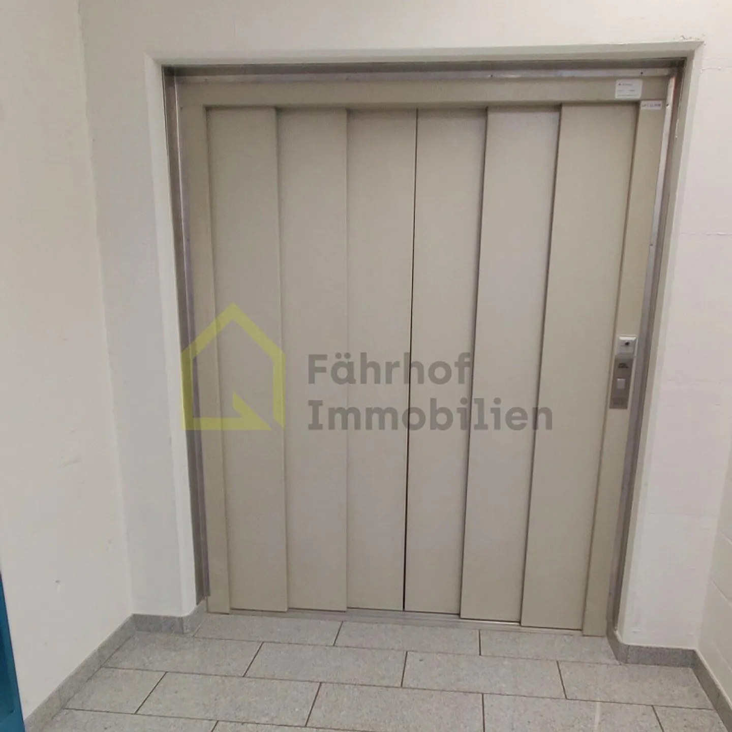 Ufficio di 48 m2 vicino all'incrocio autostradale disponibile immediatamente - Foto 6 di 9