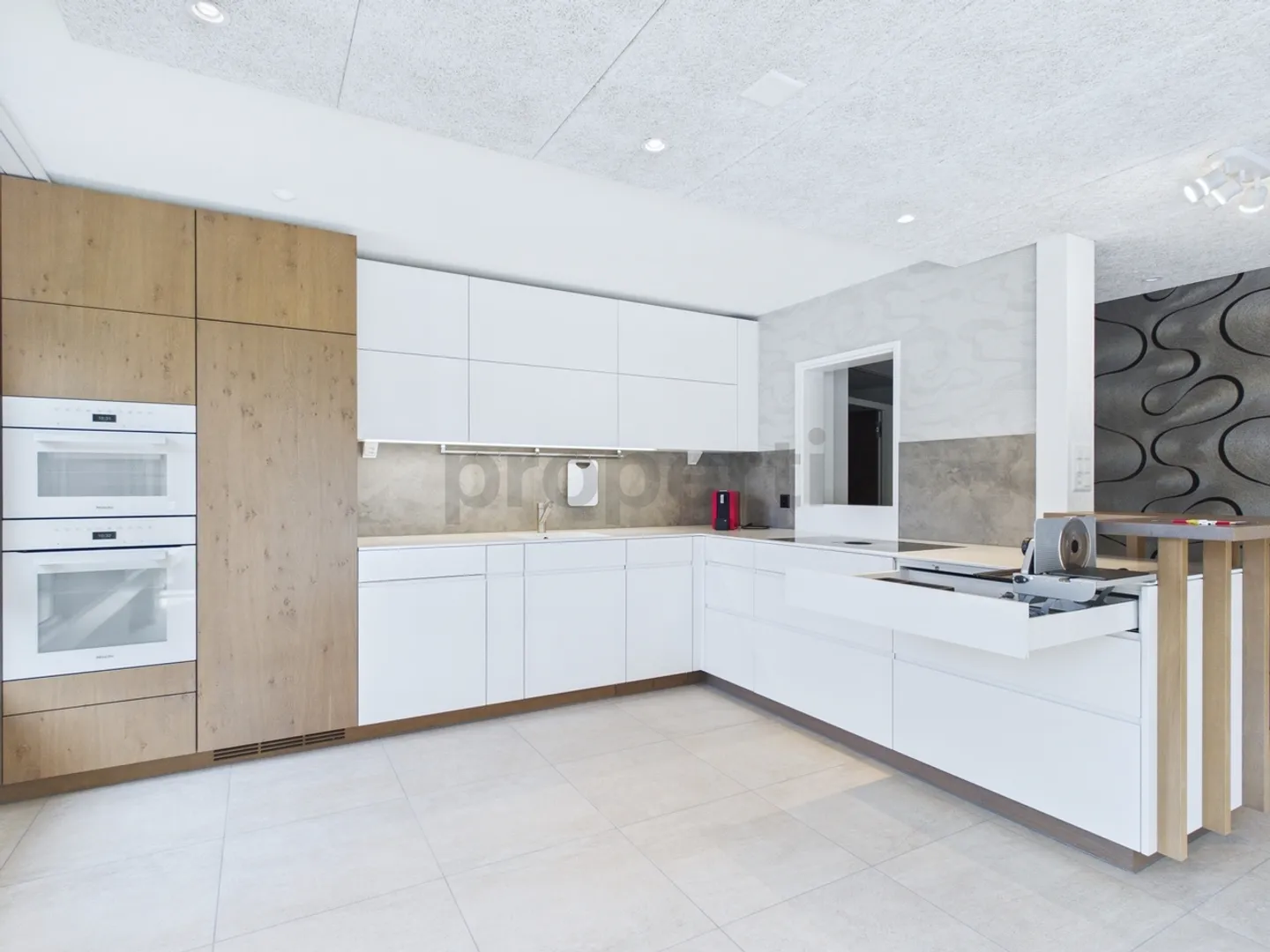 Vivre comme dans un complexe - appartement moderne de 4,5 pièces incluant piscine et sauna - Photo 1 sur 10