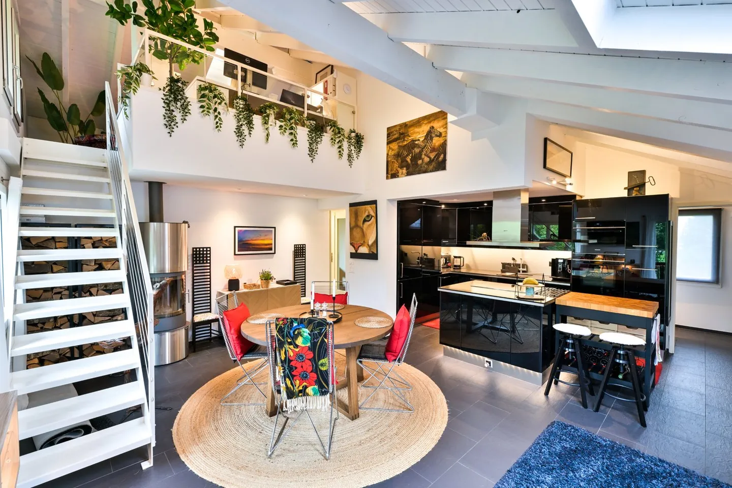 Winter Magic Attic Apartment Wirzweli - Photo 2 of 10