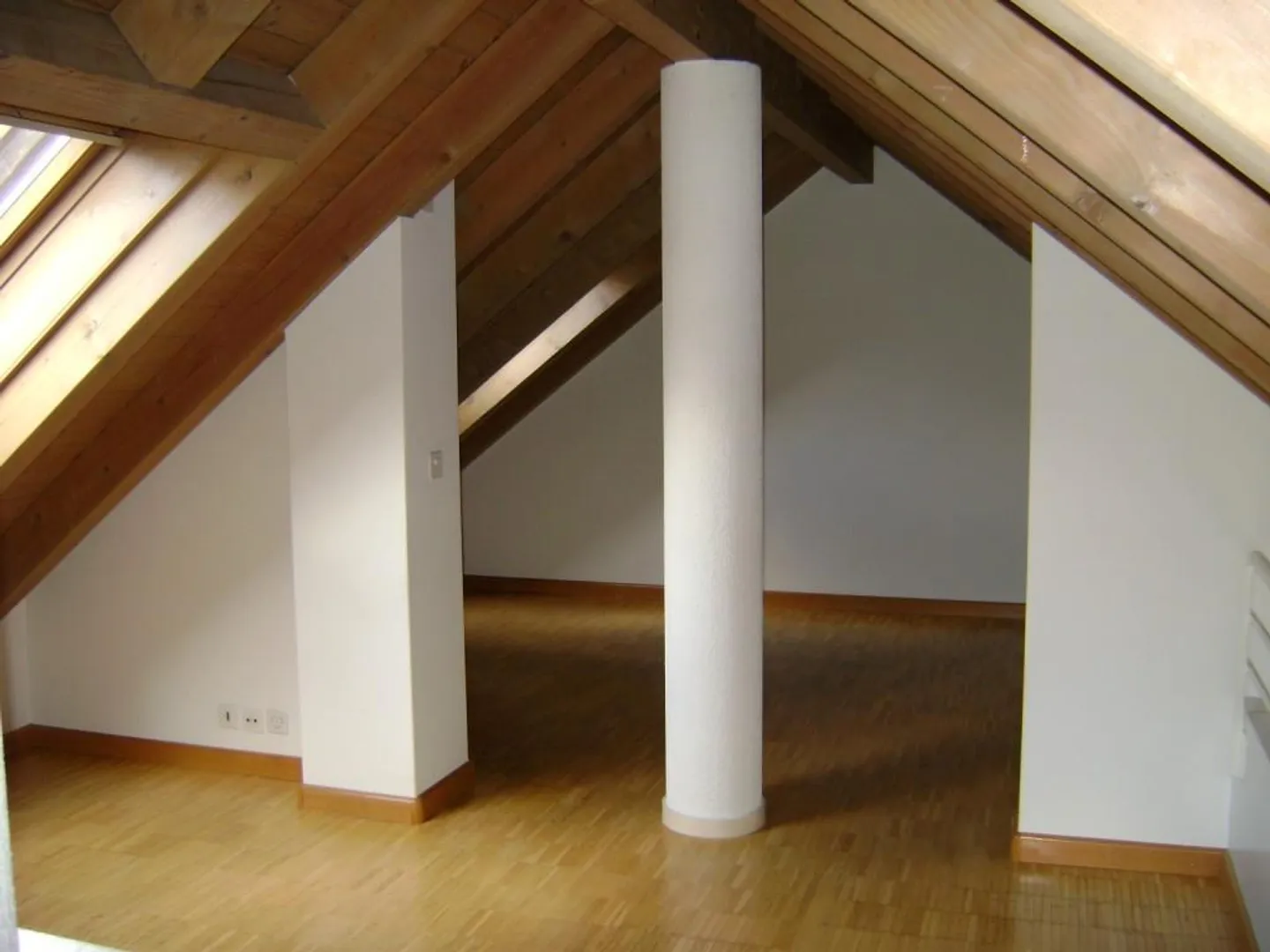 Appartement attrayant de 3 pièces avec galerie - Photo 8 sur 8