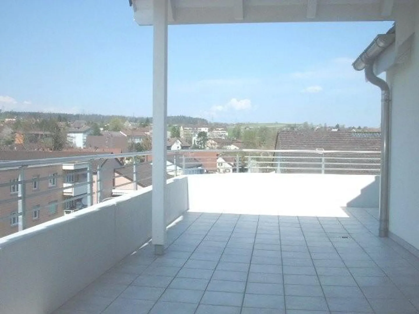 Exclusive 4.5-room maisonette apartment near S-Bahn - Photo 5 of 9