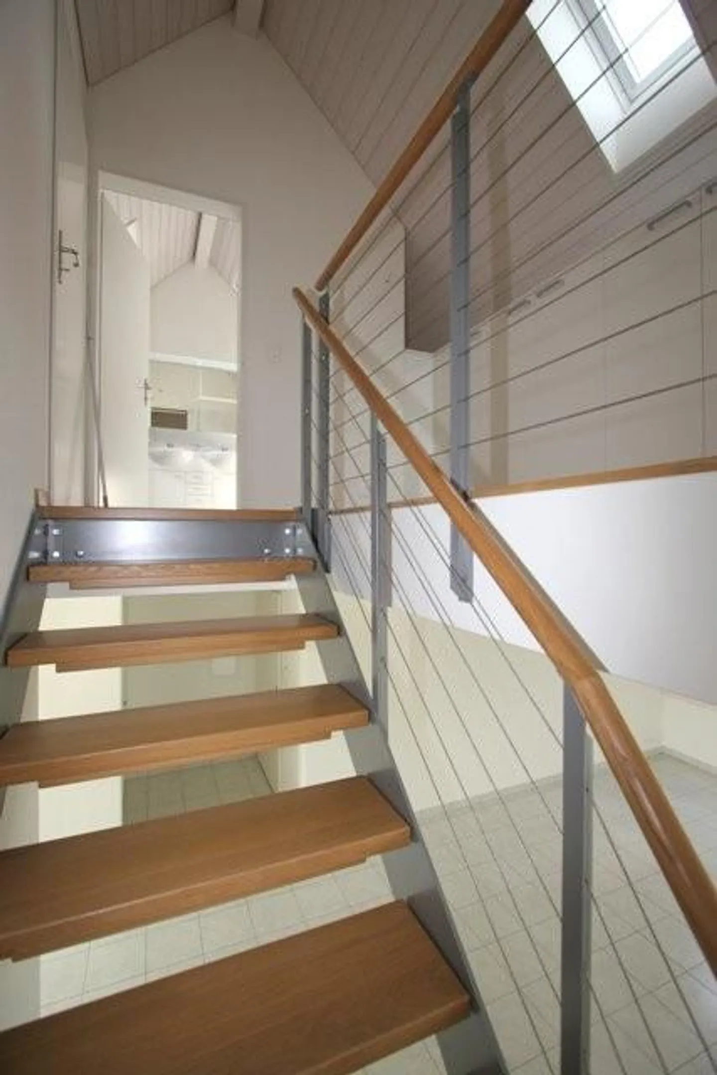Exclusive 4.5-room maisonette apartment near S-Bahn - Photo 6 of 9