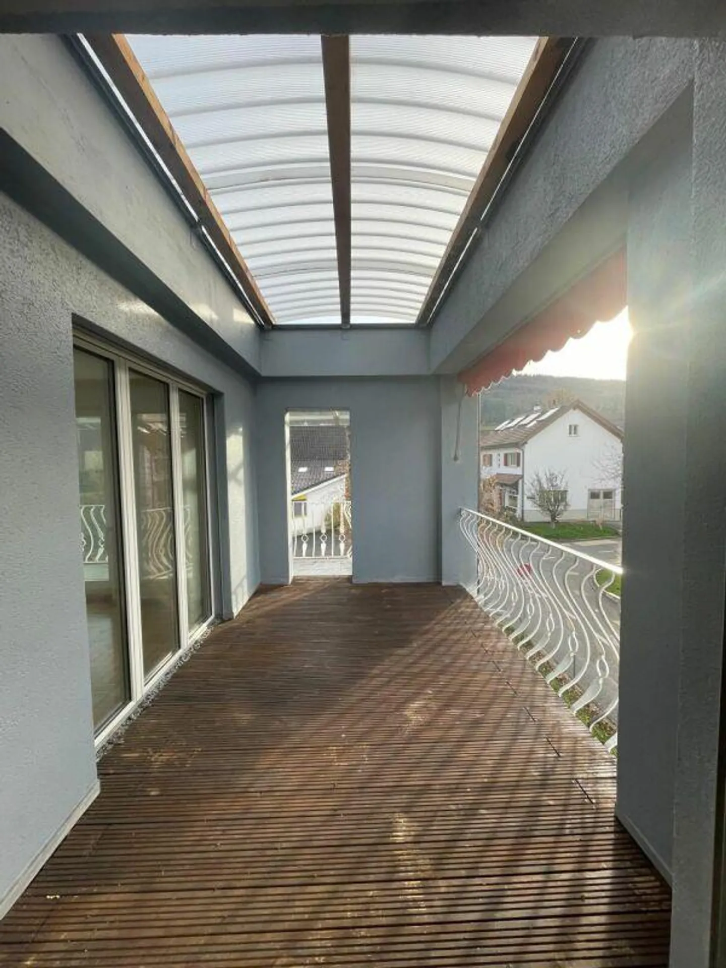 Property versatile use and great potential - Photo 7 of 11