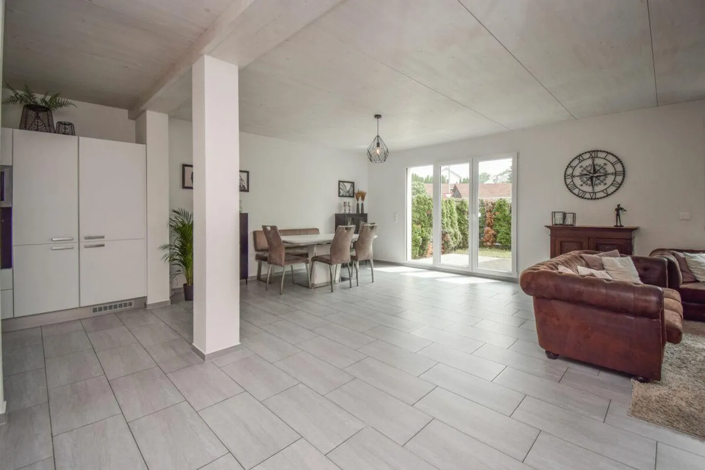 Maison semi-détachée dans un emplacement familial à Riedt près d'Erlen - Photo 4 sur 23