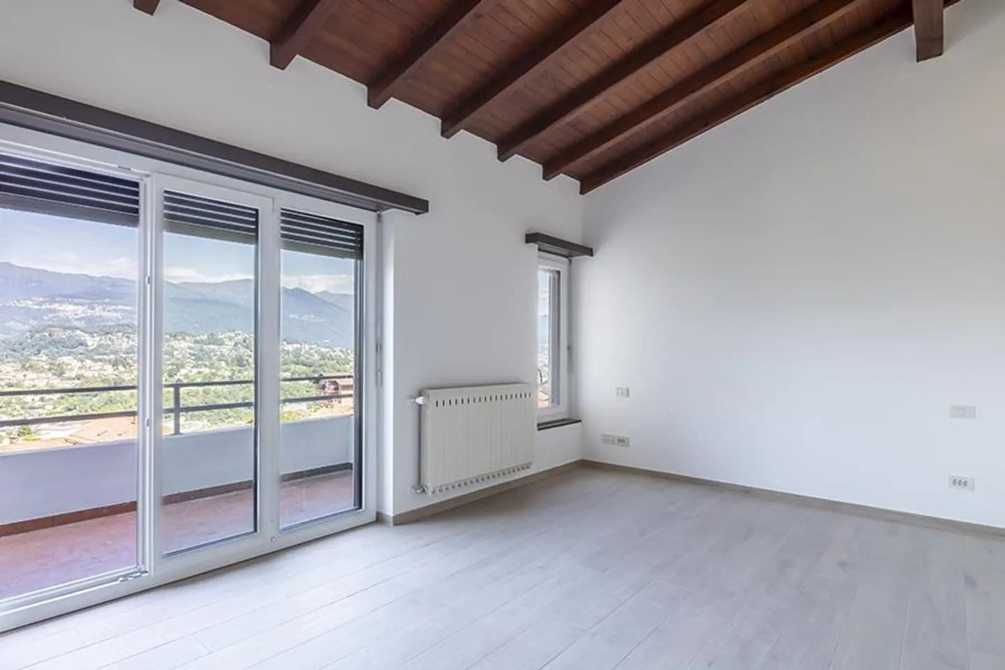 4,5-ZIMMER-DUPLEX MIT AUSSICHT IN PAZZALLO - Foto 9 von 15