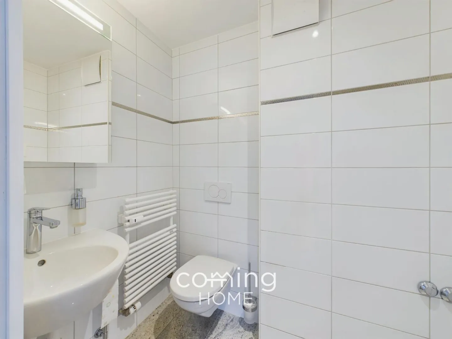 Luxuriöse Attikawohnung mit Terrasse - Foto 11 von 13