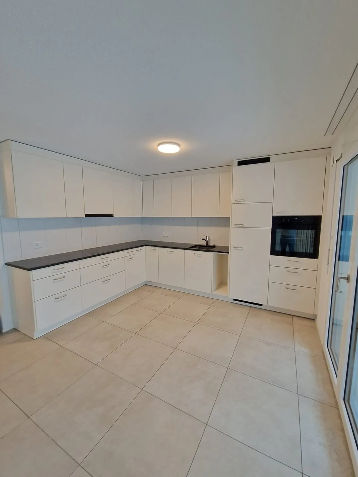 Felicità abitativa nel verde con vista soleggiata - Foto 1 di 7