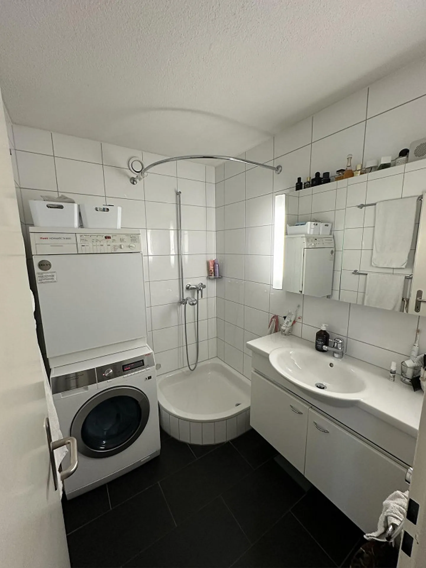 Helles Apartment mit Seesicht - Foto 4 von 8