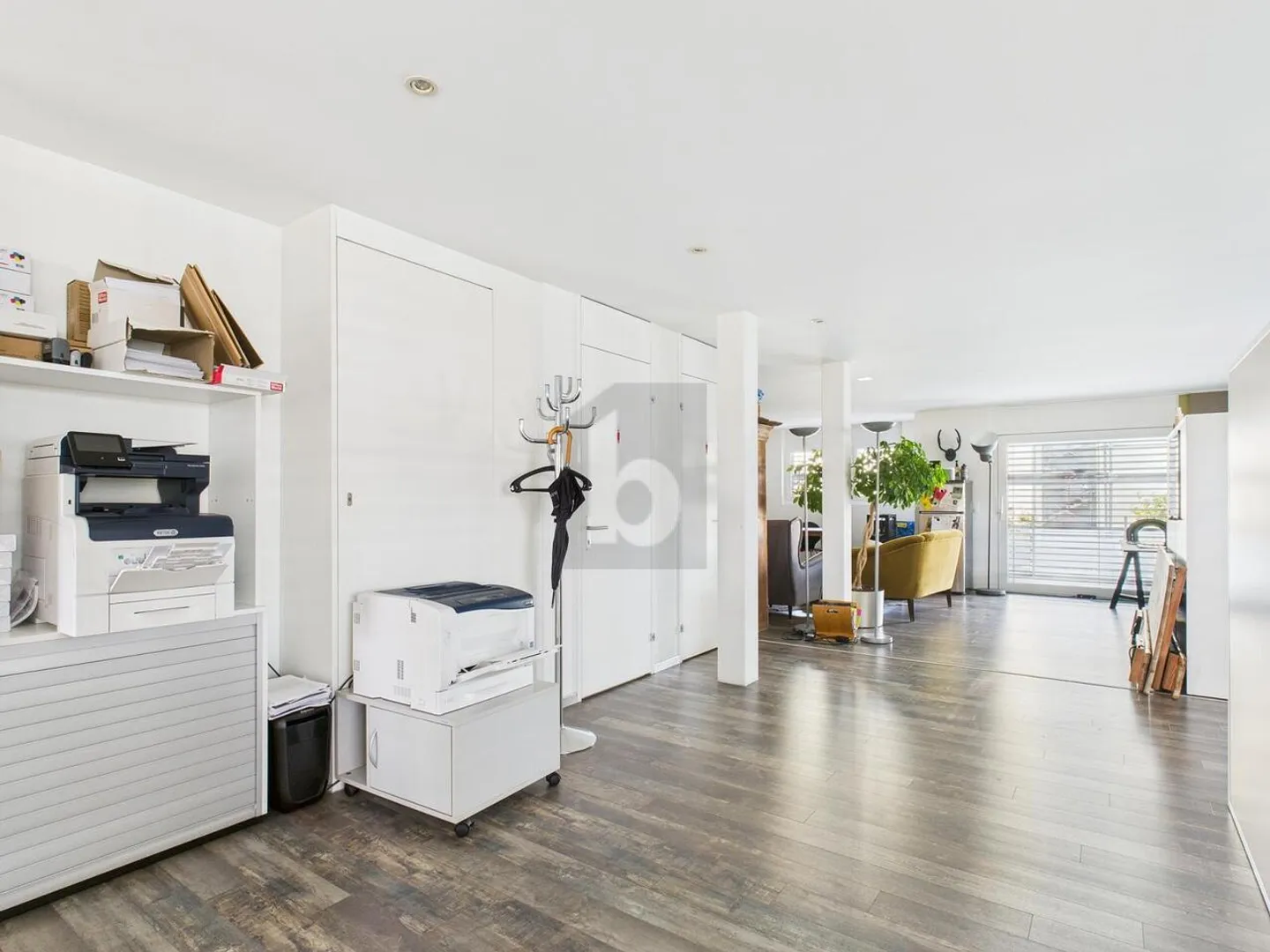 Office space for rent - Photo 4 of 6