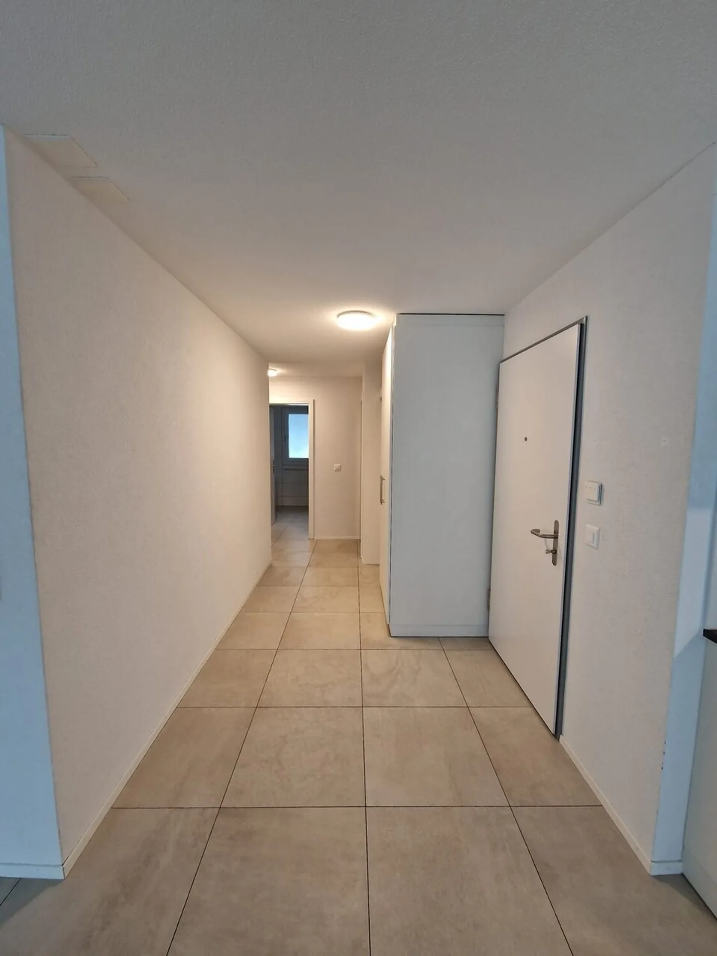 Felicità abitativa nel verde con vista soleggiata - Foto 4 di 7