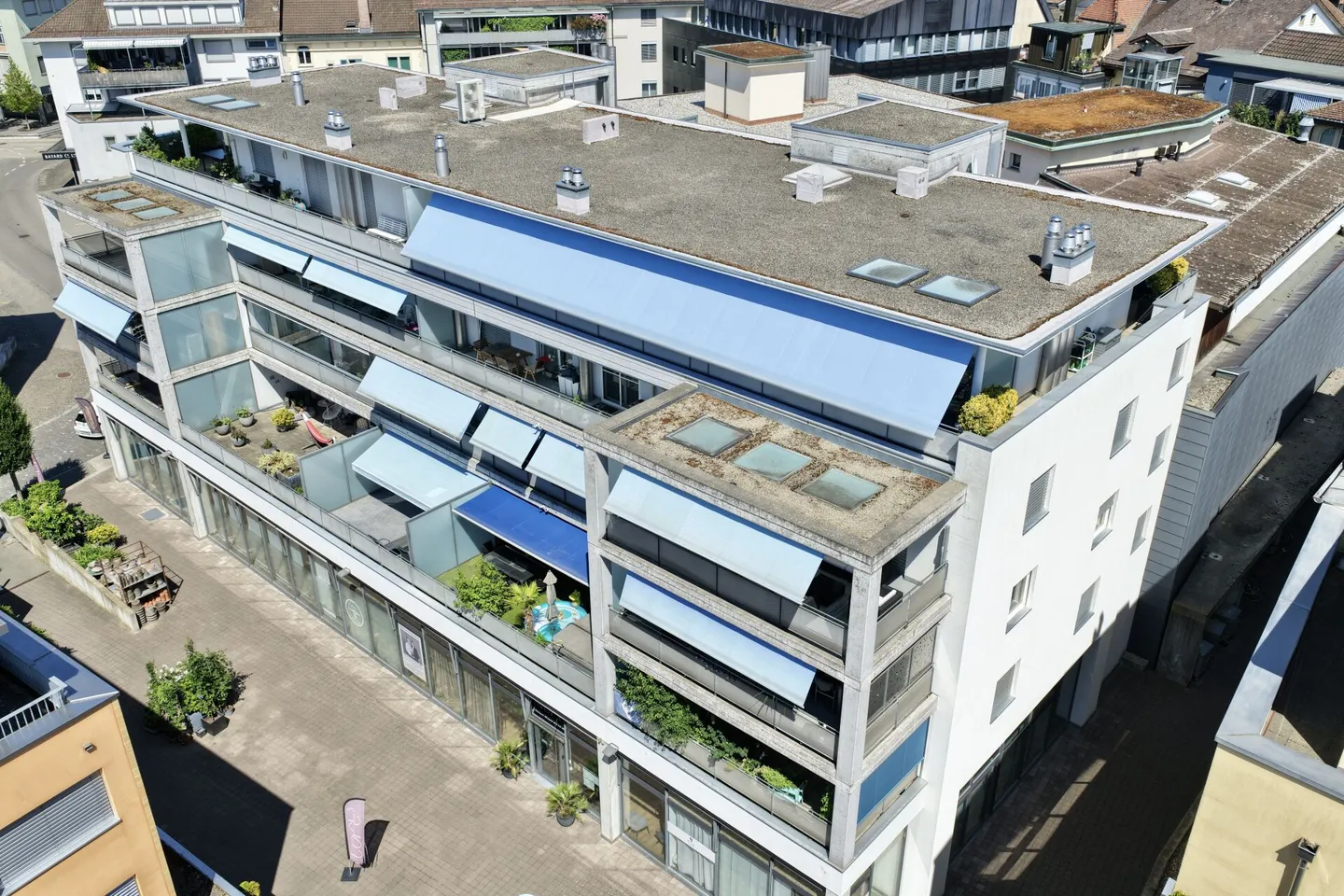 IN THE CENTER - STYLISH MAISONETTE WITH UNIQUE TERRACE - Photo 1 of 7