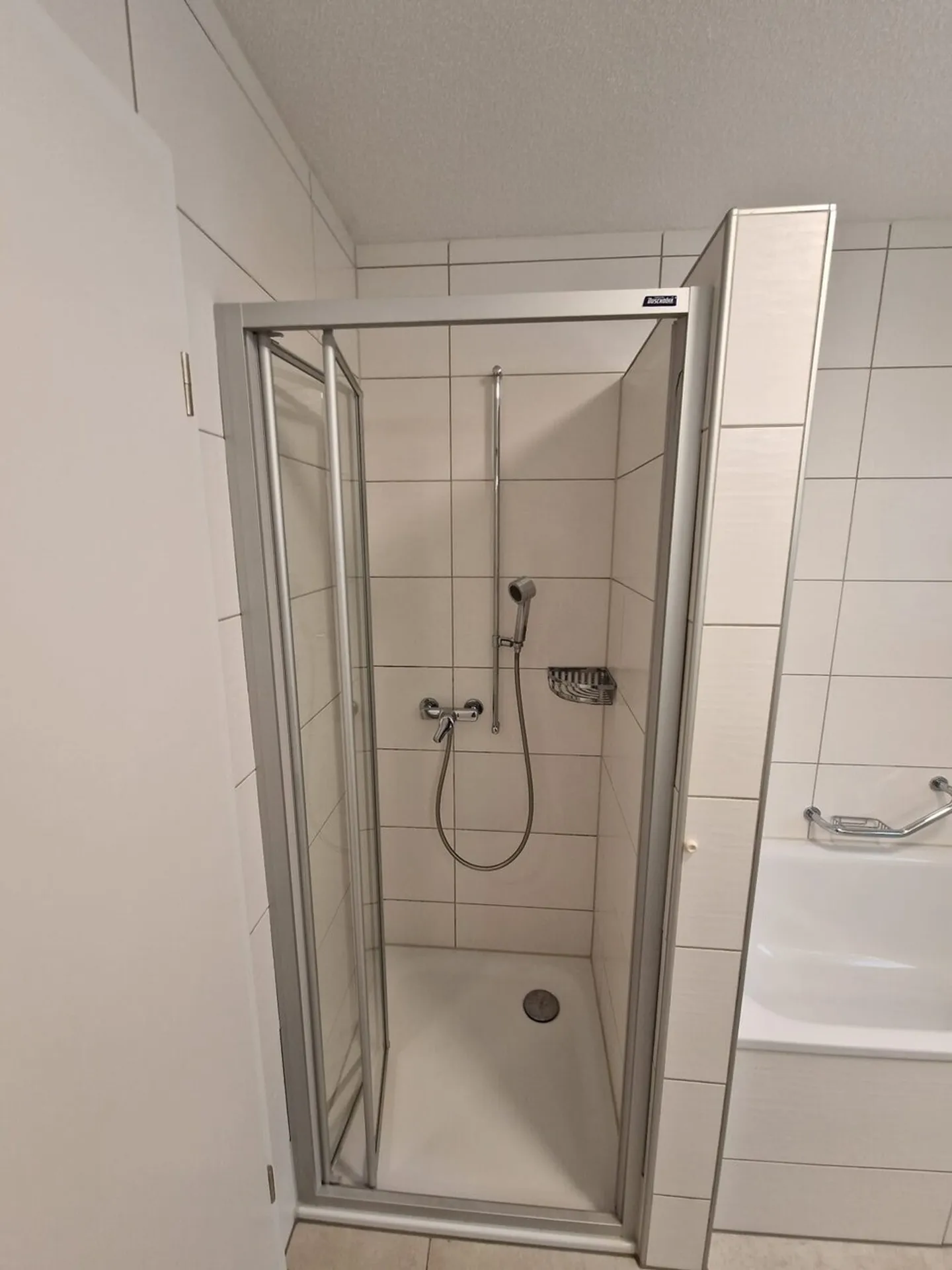 Felicità abitativa nel verde con vista soleggiata - Foto 5 di 7