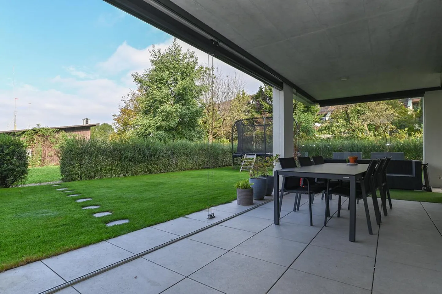 «Maison» dans la Maison – Appartement de jardin de haute qualité avec certificat Minergie-P - Photo 7 sur 15